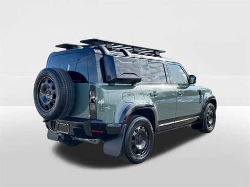 New 2026 Land Rover Defender 110 image 4