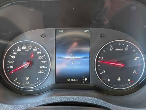 Used 2025 Mercedes-Benz Sprinter 2500 image 25