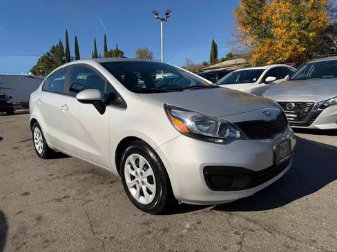 Used 2012 Kia Rio LX FWD image 1
