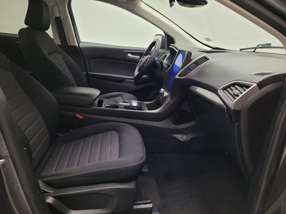 Used 2021 Ford Edge SE FWD image 21