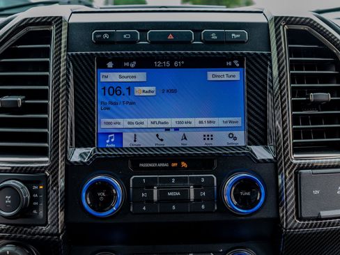 Used 2019 Ford F150 Raptor w/ Equipment Group 802A Luxury image 25