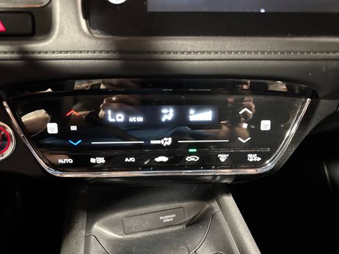 Certified 2021 Honda HR-V EX image 23