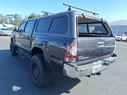 Used 2013 Toyota Tacoma 4x4 Double Cab w/ TRD Off-Road Pkg image 4
