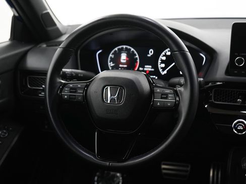 Used 2023 Honda Civic Sport image 14