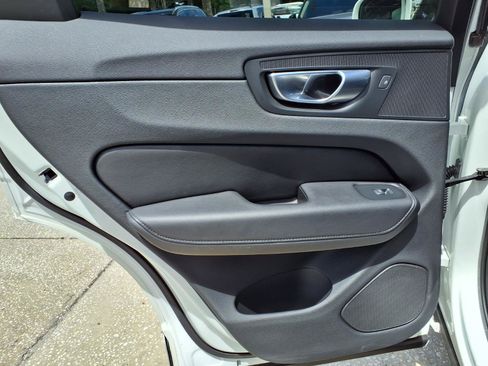 Certified 2023 Volvo XC60 B5 Plus w/ Protection Package Premier FWD image 19