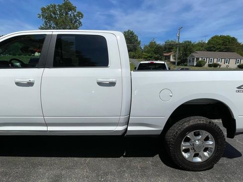 Used 2020 RAM 2500 Big Horn w/ Level 1 Equipment Group AWD/4WD image 4