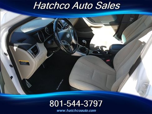 Used 2013 Hyundai Elantra GT w/ Touch & Go Pkg FWD image 11