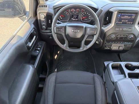 Used 2024 Chevrolet Silverado 1500 Custom Trail Boss AWD/4WD image 16