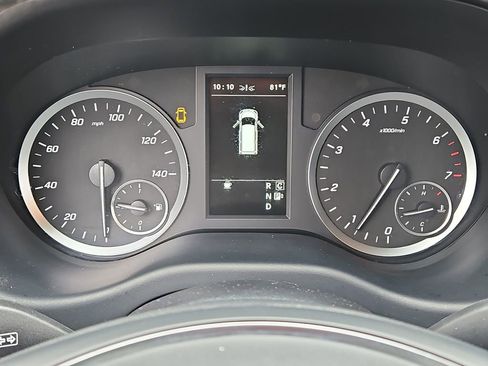 Used 2020 Mercedes-Benz Metris Passenger image 26