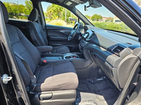 Used 2022 Honda Pilot Sport image 30