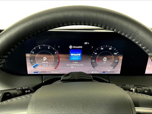Certified 2025 Nissan Armada SL AWD/4WD image 13