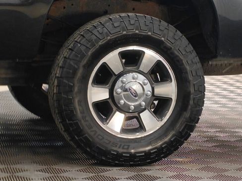 Used 2012 Ford F350 Lariat image 51