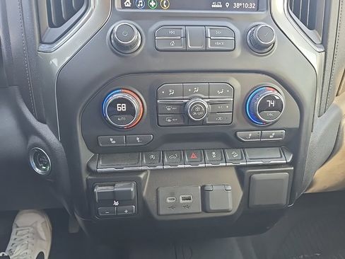 Used 2020 Chevrolet Silverado 1500 LT Trail Boss w/ Convenience Package image 20