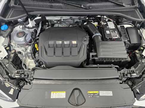 Certified 2025 Audi Q3 2.0T Premium w/ Convenience Package image 10