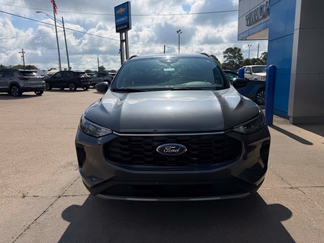 Used 2025 Ford Escape ST-Line w/ Equipment Group 301A FWD image 3