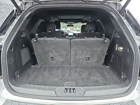 Used 2020 Ford Explorer Limited image 14