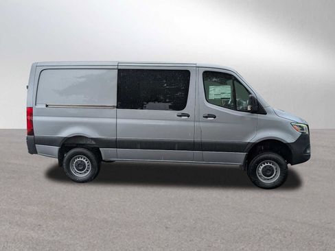 New 2026 Mercedes-Benz Sprinter 2500 image 2