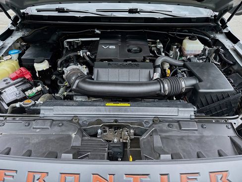 Used 2022 Nissan Frontier Pro-X RWD image 23