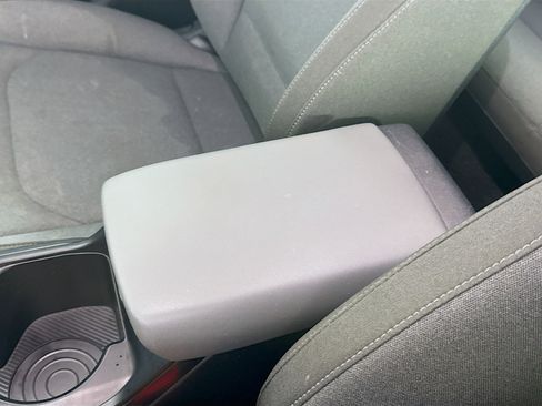 Used 2025 Kia K4 LXS image 18