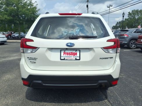 Used 2020 Subaru Forester w/ Alloy Wheel Package AWD/4WD image 3