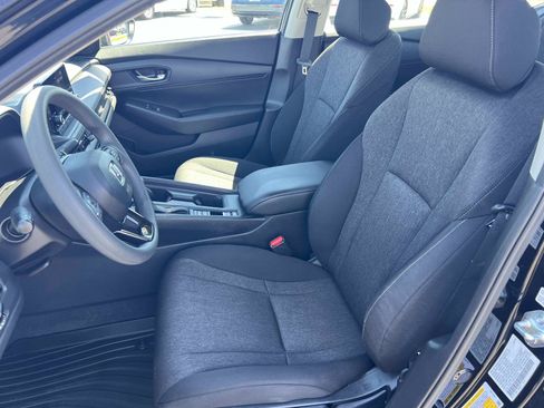 Certified 2024 Honda Accord LX image 17