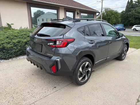 Used 2025 Subaru Crosstrek 2.5i Limited AWD/4WD image 3
