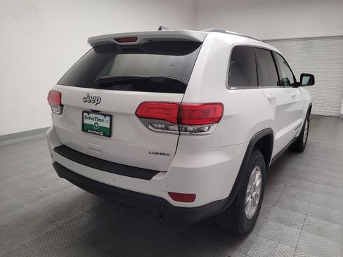 Used 2019 Jeep Grand Cherokee Laredo RWD image 7