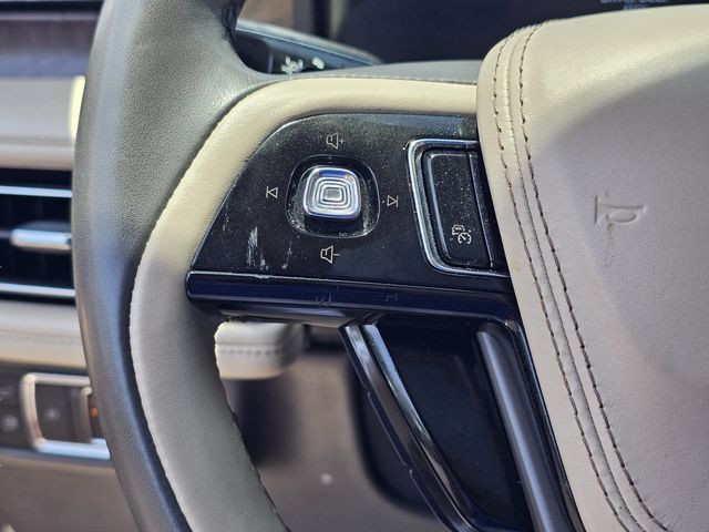 Used 2022 Lincoln Aviator Grand Touring w/ Elements Package Plus AWD/4WD image 22