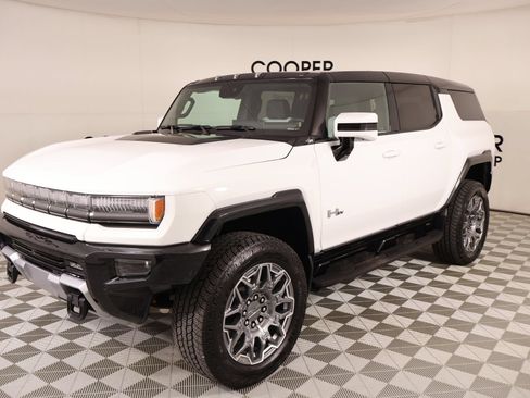 Used 2025 GMC Hummer EV 3X AWD/4WD image 10