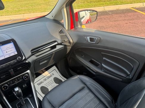 Used 2019 Ford EcoSport Titanium AWD/4WD image 17
