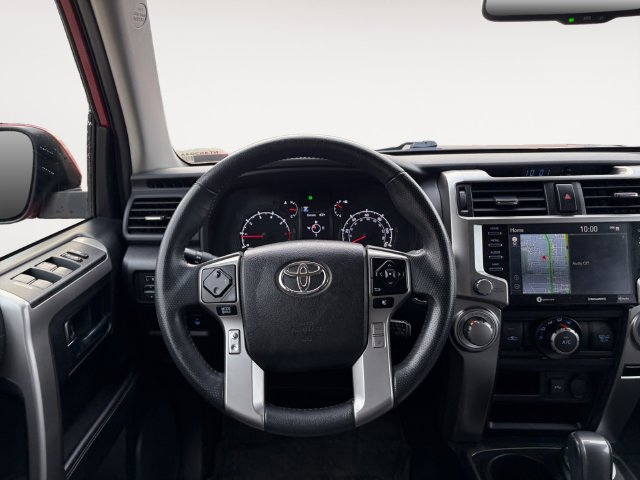 Used 2022 Toyota 4Runner SR5 Premium AWD/4WD image 13