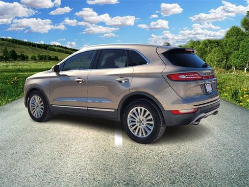 Used 2019 Lincoln MKC Premiere image 3