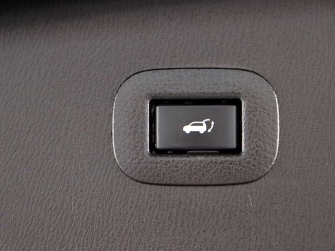 Used 2023 INFINITI QX80 Premium Select w/ Cargo Package image 34