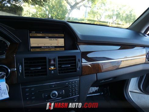 Used 2012 Mercedes-Benz GLK 350 4MATIC image 52
