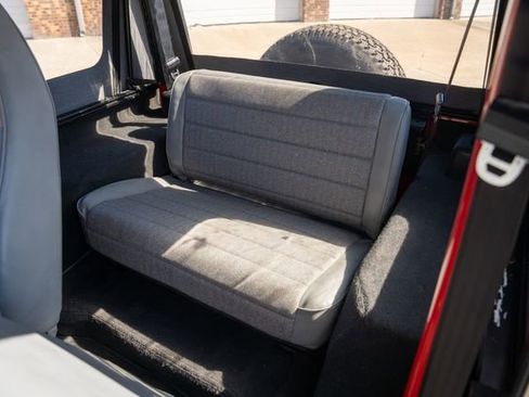 Used 1993 Jeep Wrangler S image 26