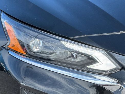 Used 2024 Nissan Altima 2.5 SV FWD image 10
