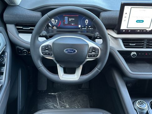 New 2026 Ford Explorer Active w/ Active Comfort Package image 22