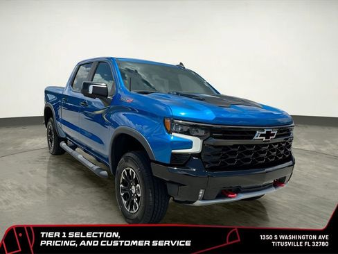 Used 2022 Chevrolet Silverado 1500 ZR2 w/ Technology Package AWD/4WD image 17