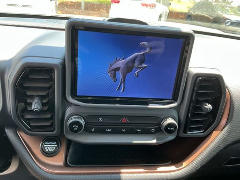 Used 2023 Ford Bronco Sport Outer Banks w/ Tech Package AWD/4WD image 15