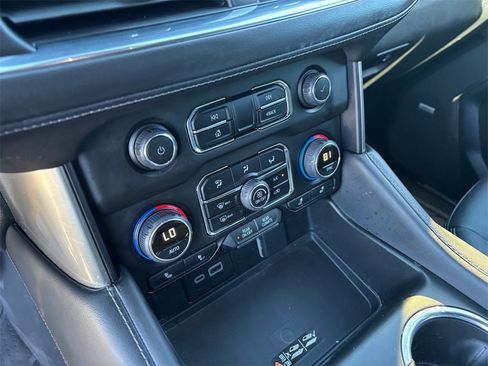 Certified 2023 Chevrolet Tahoe Z71 w/ Luxury Package image 19