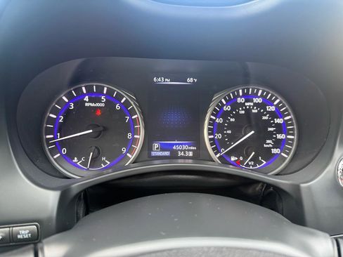 Used 2018 INFINITI Q60 3.0t Luxe w/ Sensory Package 3.0T Luxe image 16