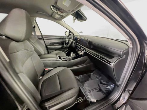Certified 2025 Hyundai Tucson SEL AWD/4WD image 28