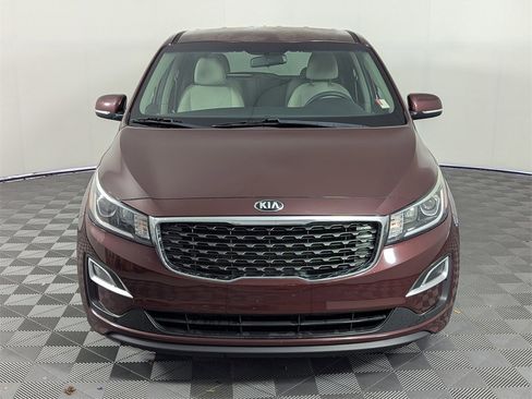Used 2020 Kia Sedona LX image 10