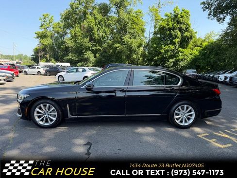 Used 2021 BMW 740i RWD image 3
