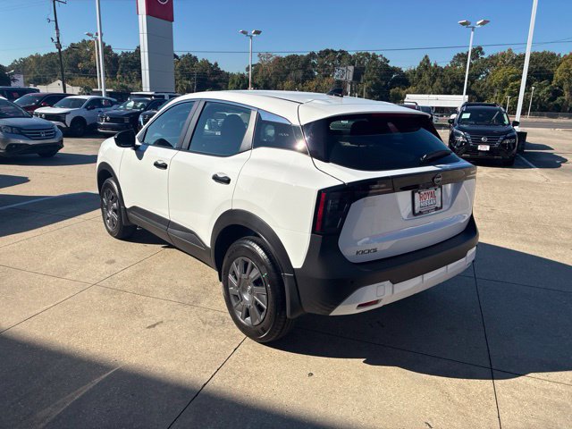Used 2026 Nissan Kicks S FWD image 5
