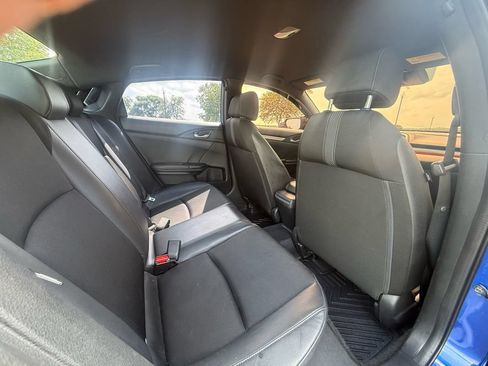 Used 2020 Honda Civic Sport image 11