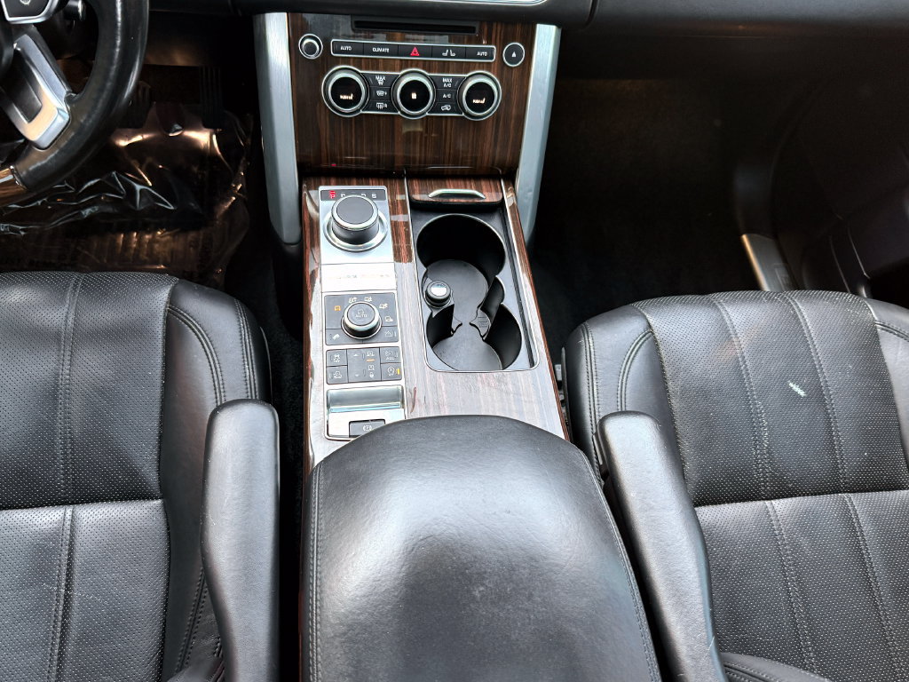 Used 2016 Land Rover Range Rover HSE AWD/4WD image 34