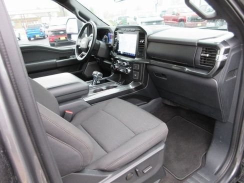 Used 2022 Ford F150 XLT w/ Equipment Group 302A High image 31