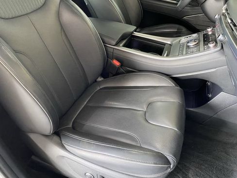 Used 2025 Hyundai Palisade Calligraphy AWD/4WD image 9