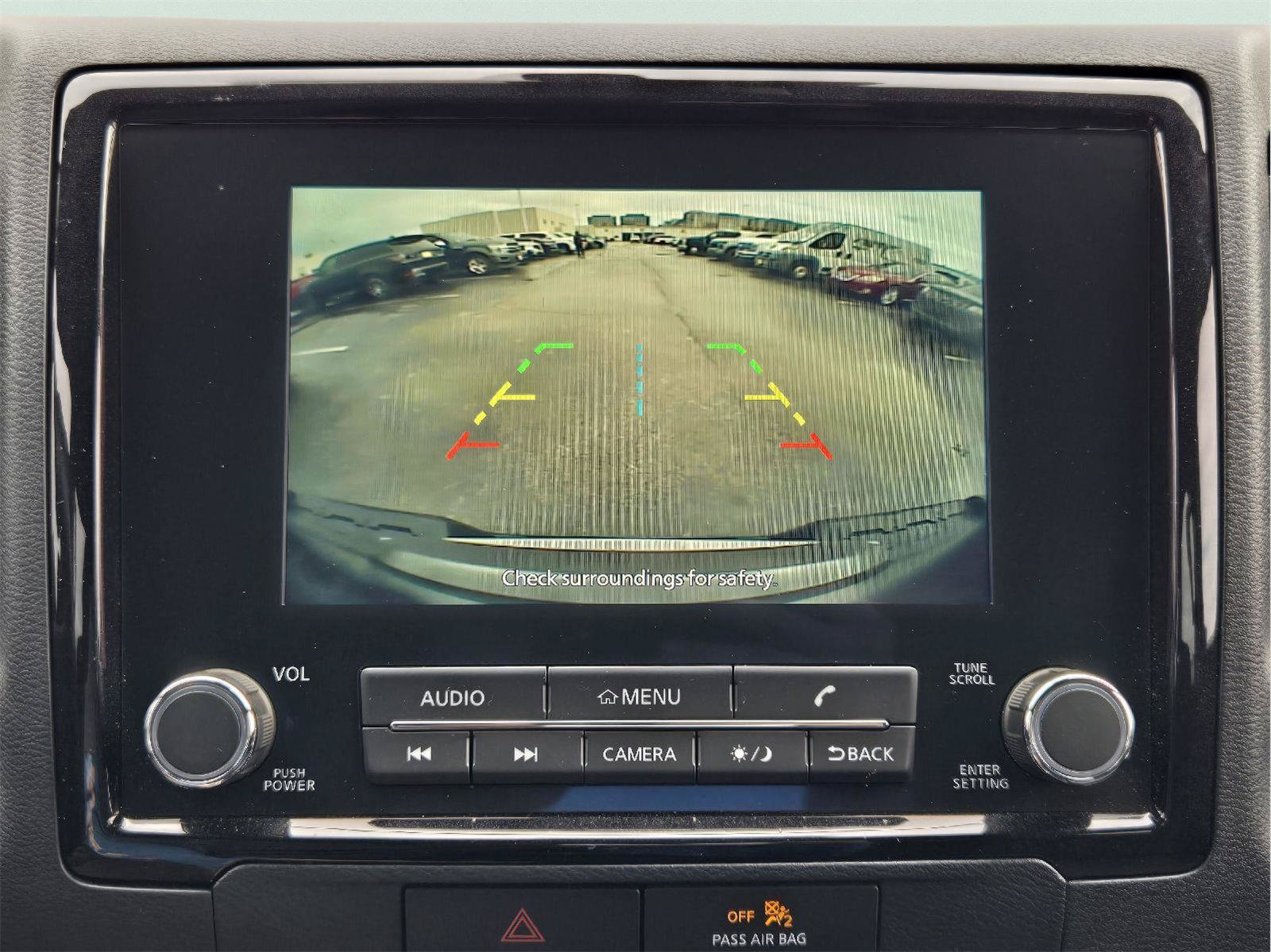 Used 2022 Nissan Frontier SV RWD image 16